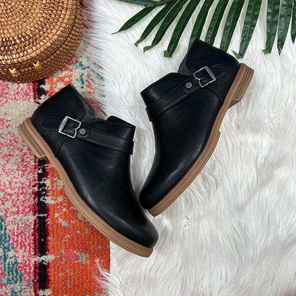 Dr. Scholl's Black Neutral Casual Faux Leather Ankle Boots Booties 7.5W WIDE - Picture 1 of 10